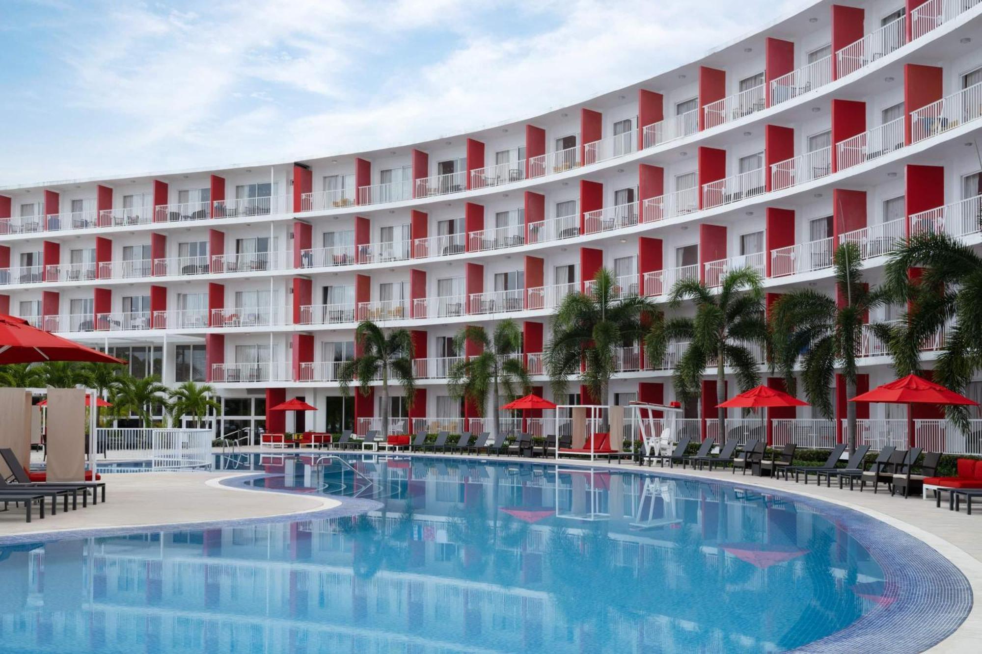 Grand Decameron Cornwall Beach, A Trademark All-Inclusive Resort Montego Bay Exteriör bild