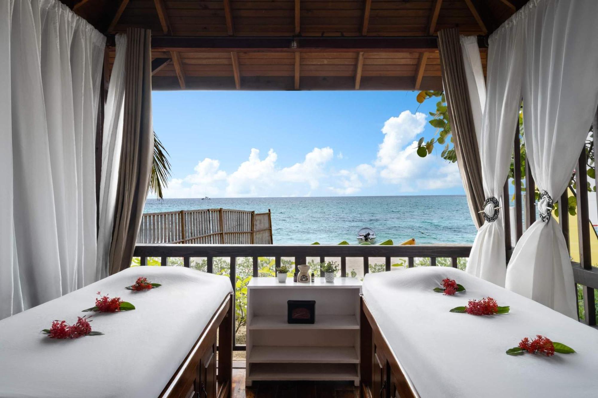 Grand Decameron Cornwall Beach, A Trademark All-Inclusive Resort Montego Bay Exteriör bild