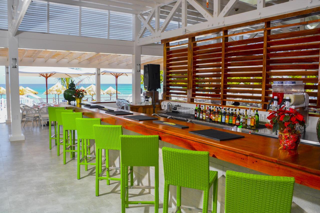 Grand Decameron Cornwall Beach, A Trademark All-Inclusive Resort Montego Bay Exteriör bild